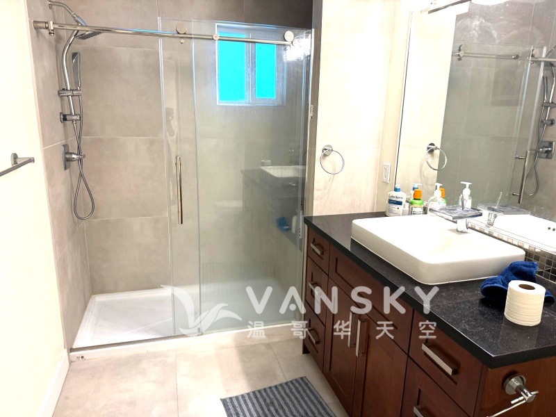260712152038_Bathroom 1-1.jpg